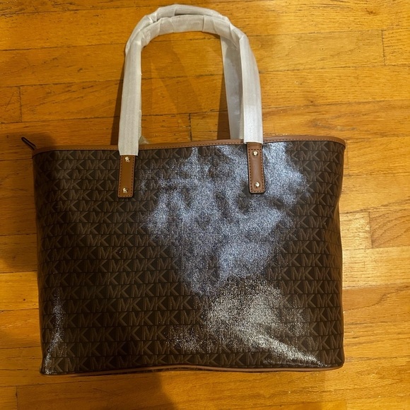 Michael Kors Logo Carter Large Top Zip Tote Bag - Picture 3 of 7